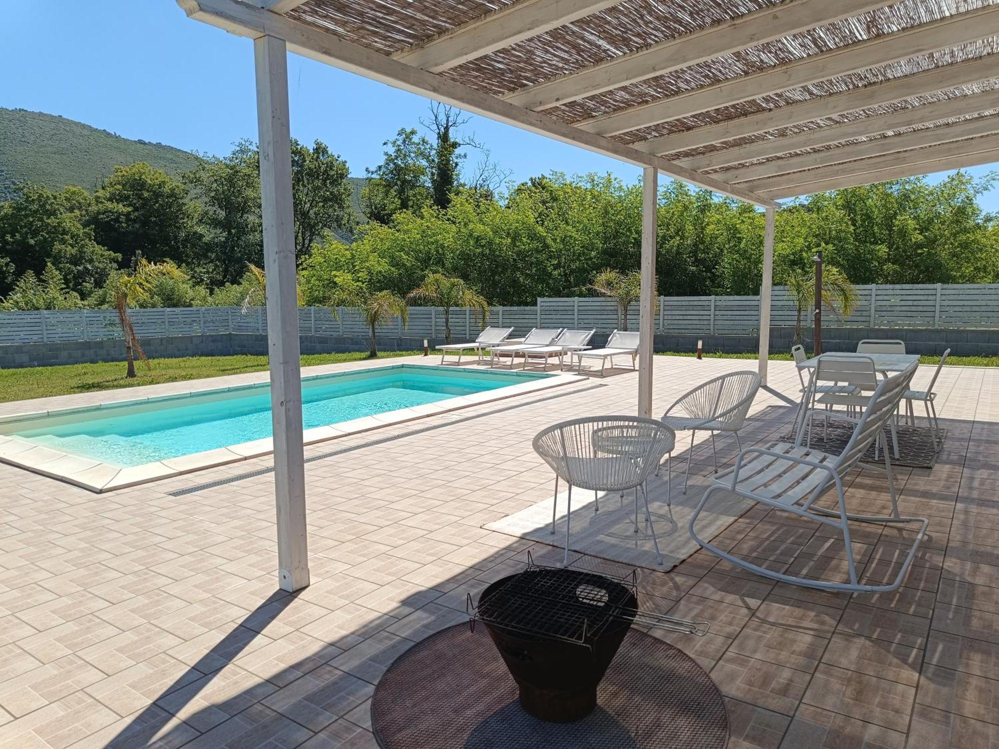 Giano Vetusto Janus Casa Nel Verde - Relax Pool & Spa מראה חיצוני תמונה